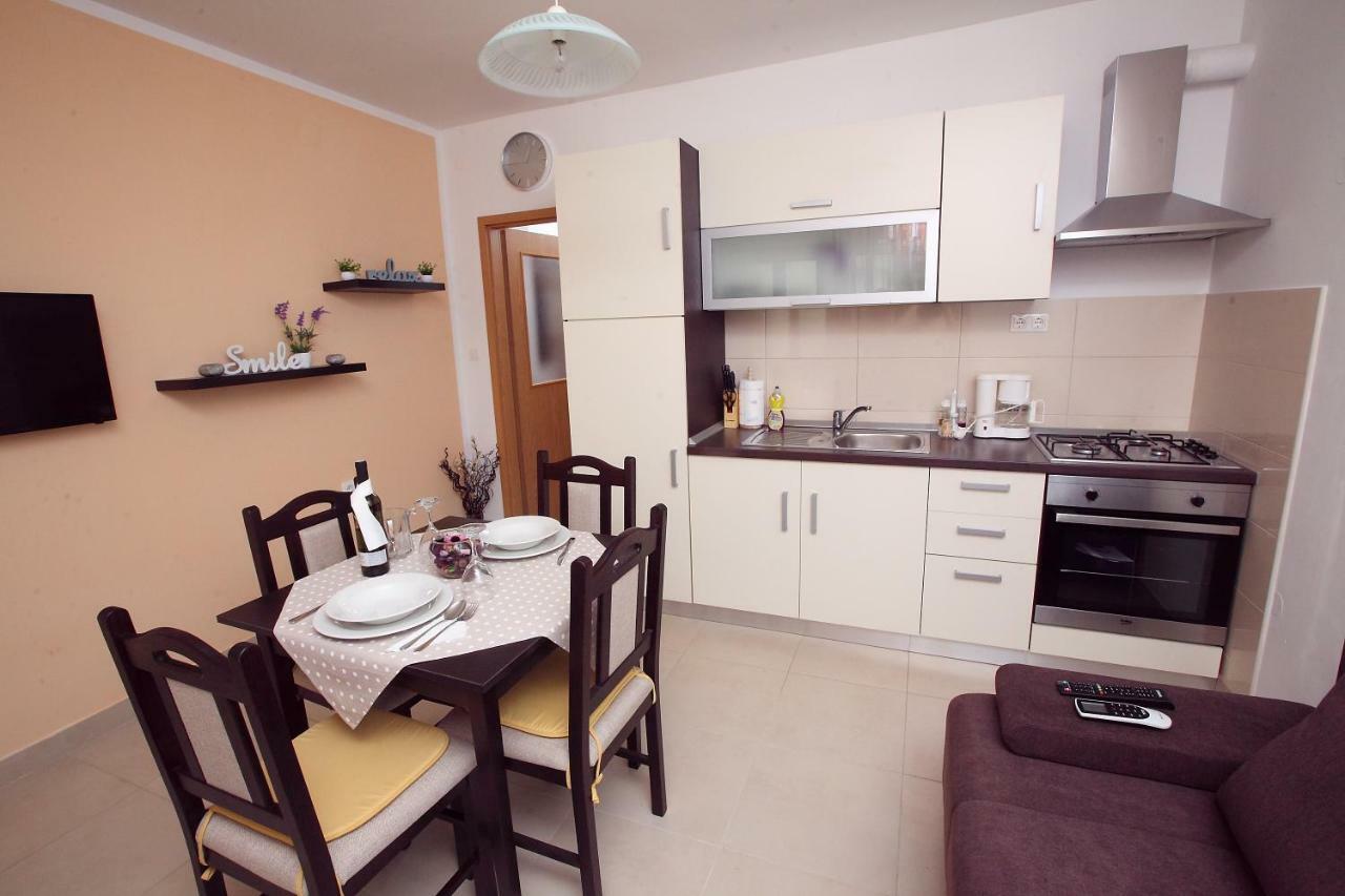 Apartman Luka Split Exterior foto